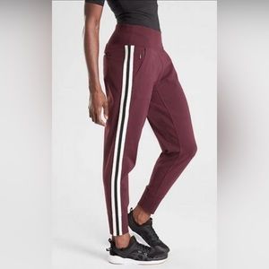 Athleta Venice Jogger // Side stripe burgundy